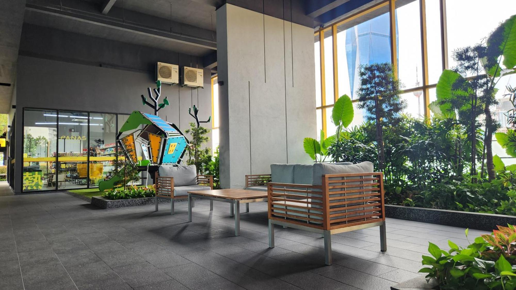 Apartment Opus Residences By Infini